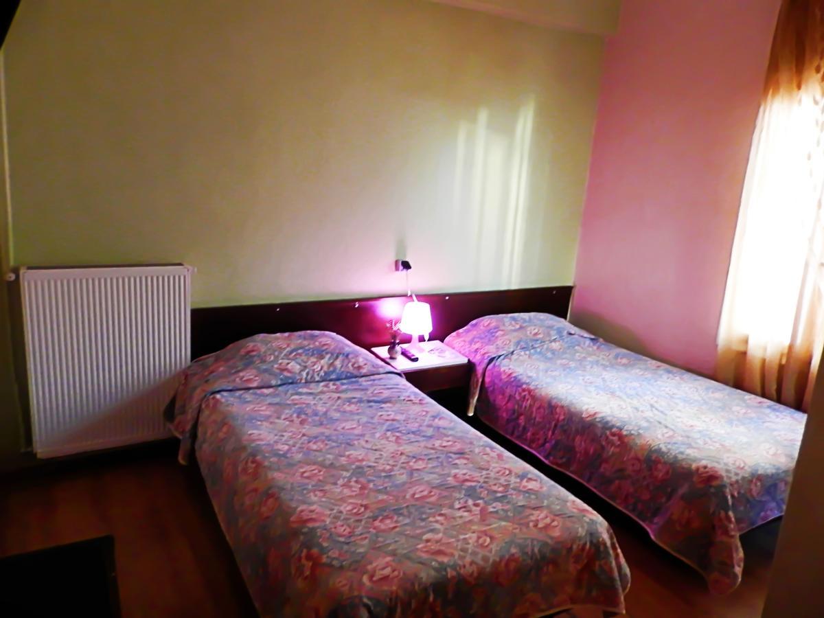 Akanthos Hotel Иериссос Экстерьер фото